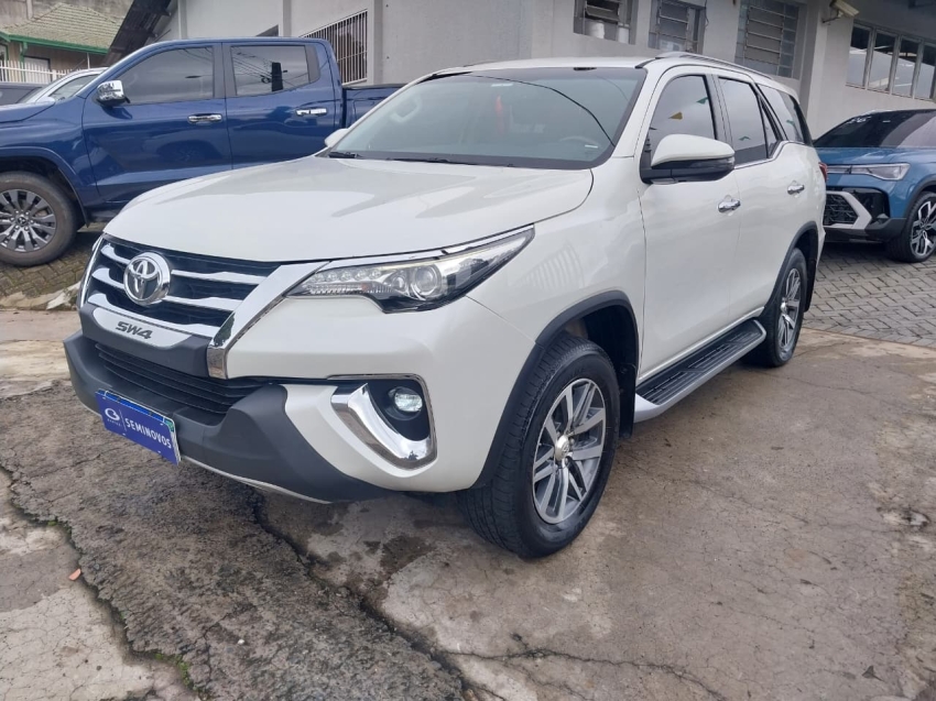 toyota hilux sw4 2.8 srx 4x4 7 lugares 16v turbo intercooler diesel 4p automatico 20202
