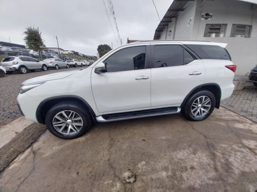 toyota hilux sw4 2.8 srx 4x4 7 lugares 16v turbo intercooler diesel 4p automatico 20207