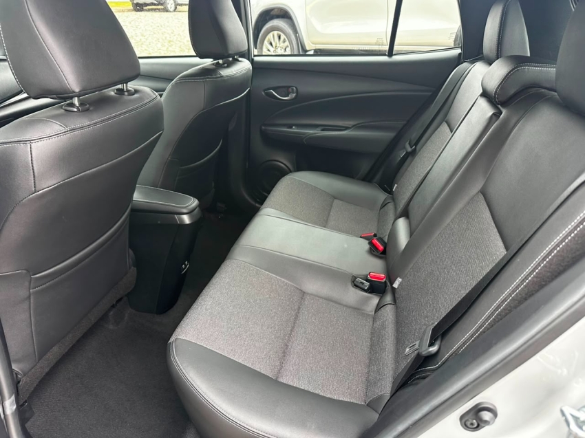 toyota yaris 1.5 16v flex xs multidrive 4p automatico 202512