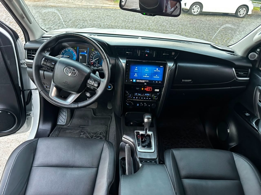 toyota hilux sw4 2.8 d-4d turbo diesel srx platinum 4x4 automatico 4p 20249