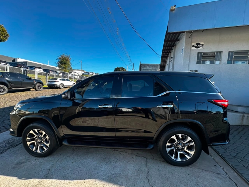 toyota hilux sw4 2.8 d-4d turbo diesel diamond 7l 4x4 automatico 4p 20244