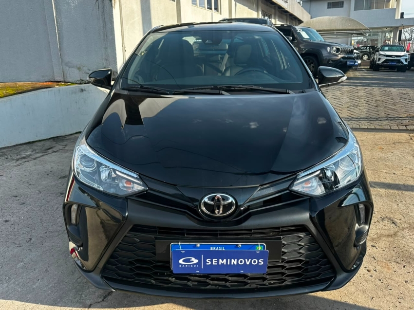 toyota yaris 1.5 16v flex xs multidrive 4p automatico 20241