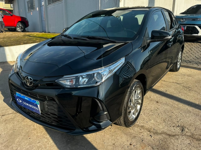 toyota yaris 1.5 16v flex xs multidrive 4p automatico 20242