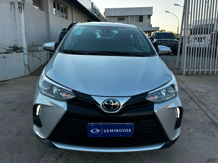 toyota yaris 1.5 16v flex sedan xs multidrive 4p automatico 20241