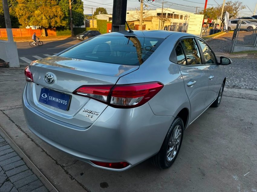 toyota yaris 1.5 16v flex sedan xs multidrive 4p automatico 20247