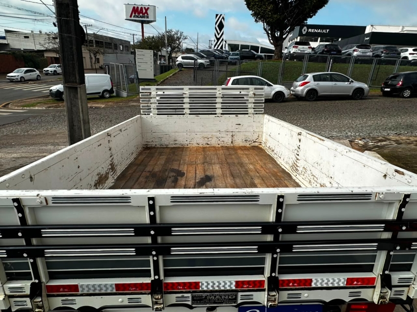 toyota hilux 2.8 d-4d turbo diesel chassi 4x4 manual 2p automatico 202513
