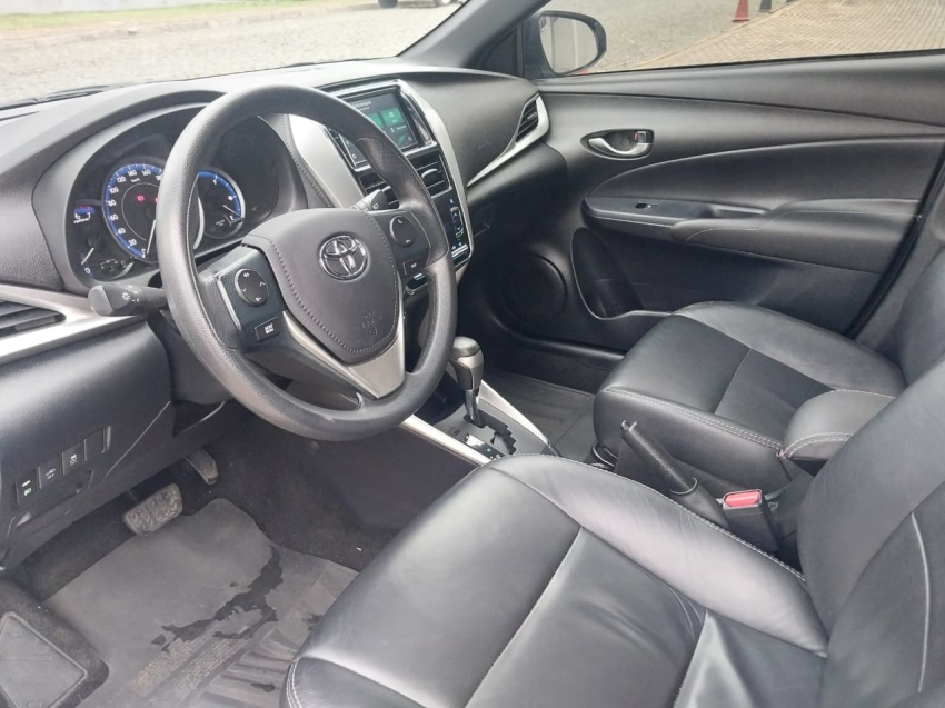 toyota yaris 1.5 16v flex sedan xl live multidrive 4p automatico 202212