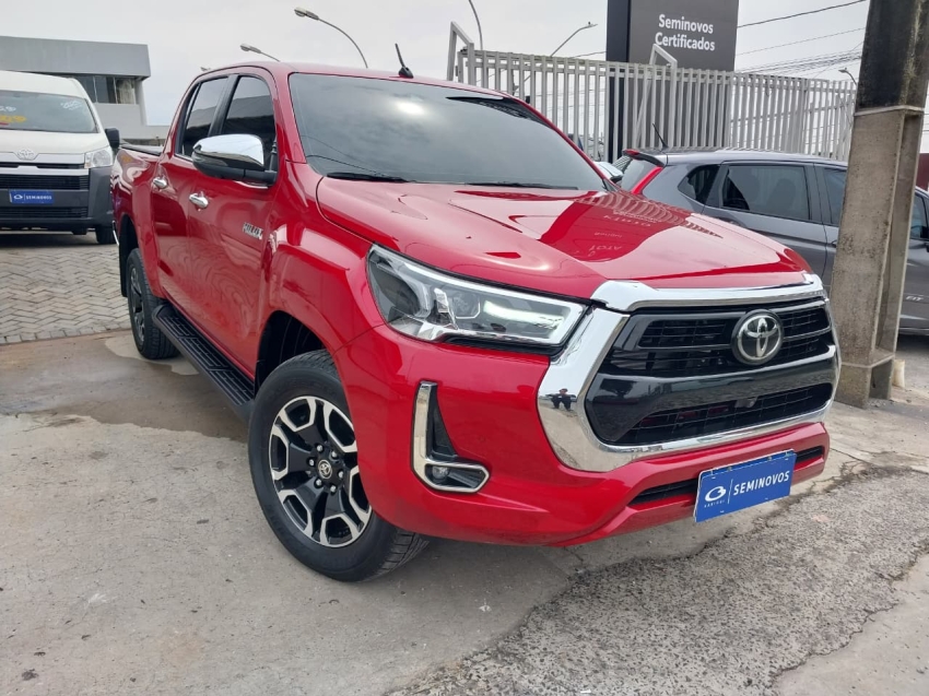 toyota hilux 2.8 d-4d turbo diesel cd srx 4x4 automatico 4p 20250