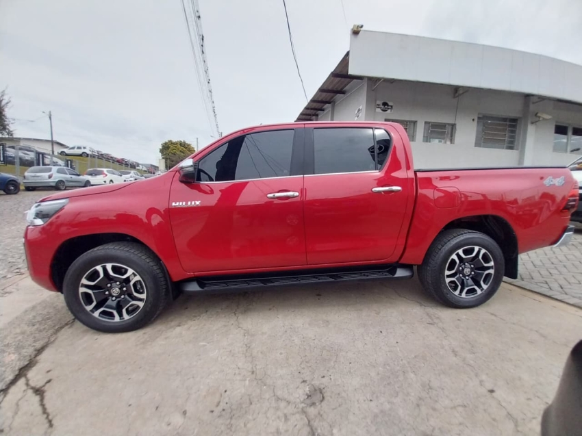 toyota hilux 2.8 d-4d turbo diesel cd srx 4x4 automatico 4p 20258