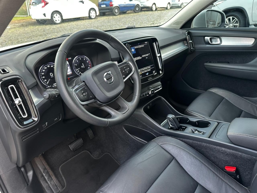 volvo xc40 1.5 t5 recharge r-design geartronic hibrido 5p automatico 20209