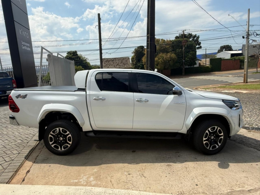 toyota hilux 2.8 d-4d turbo diesel cd srx plus 4x4 automatico 4p 20254