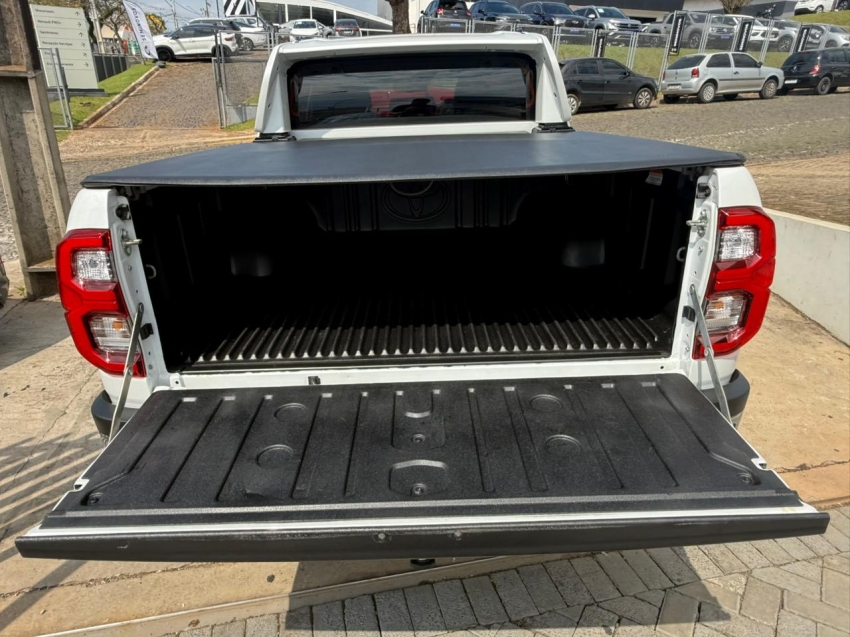 toyota hilux 2.8 d-4d turbo diesel cd srx plus 4x4 automatico 4p 20258