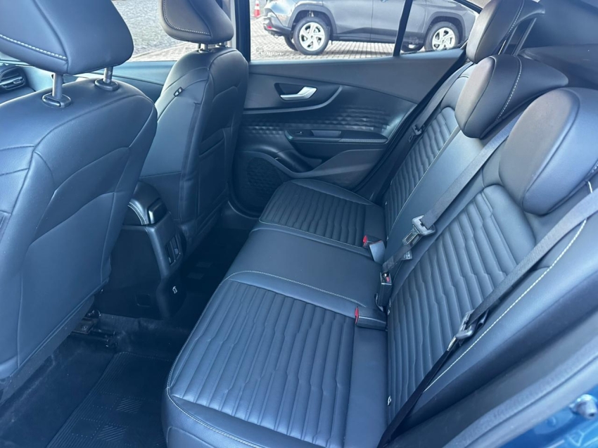 fiat fastback 1.0 turbo 200 flex audace cvt hibrido 4p automatico 202511