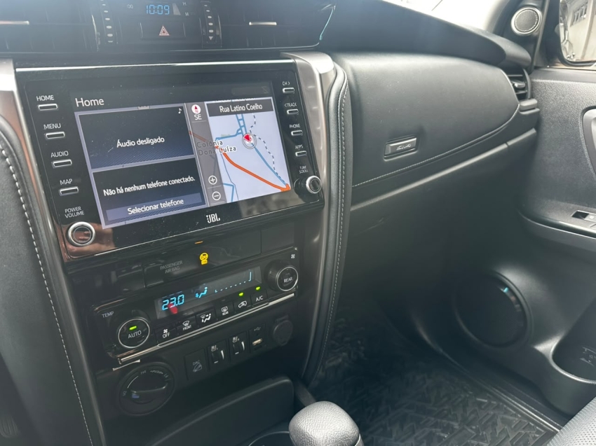toyota hilux sw4 2.8 d-4d turbo diesel srx 4x4 automatico 5p 202110