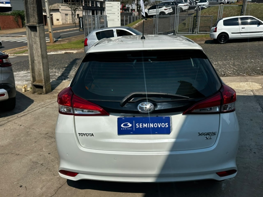 toyota yaris 1.3 16v flex xl plus tech multidrive 4p automatico 20196