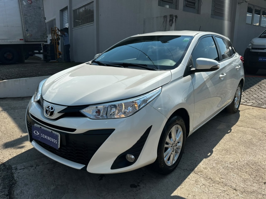 toyota yaris 1.3 16v flex xl plus tech multidrive 4p automatico 20192