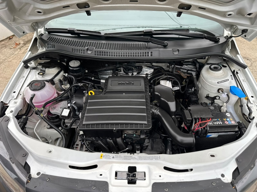 volkswagen saveiro 1.6 msi robust cs 16v flex 2p manual 4p 202611