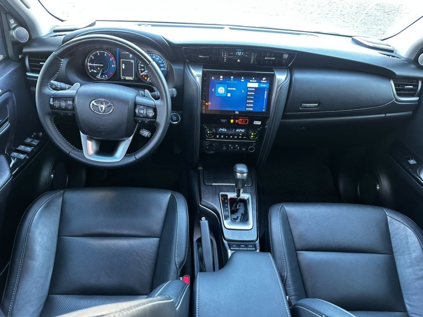 toyota hilux sw4 2.8 d-4d turbo diesel srx platinum 7l 4x4 automatico 5p 20259