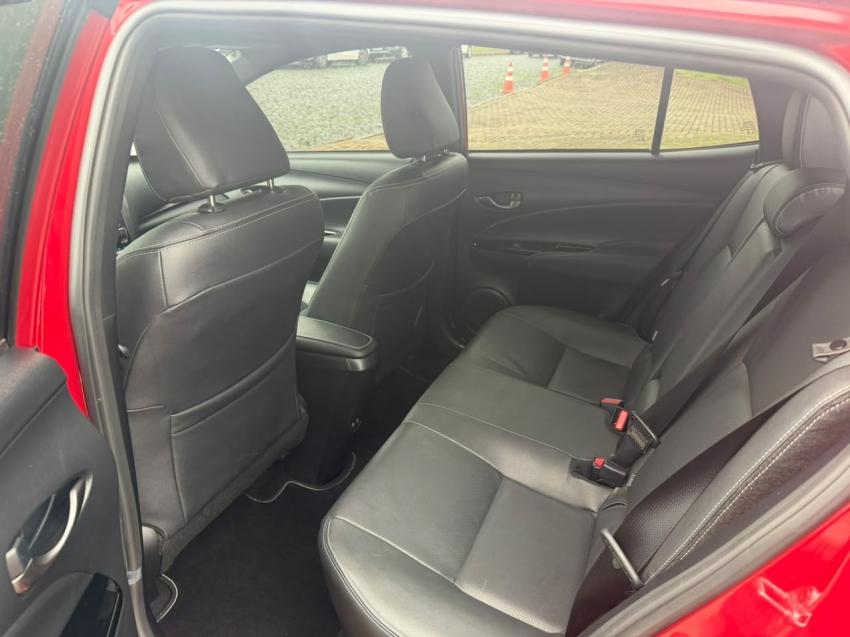 toyota yaris 1.5 16v flex xls multidrive 4p automatico 202411