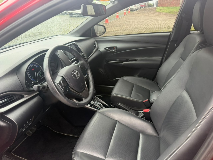 toyota yaris 1.5 16v flex xls multidrive 4p automatico 20249