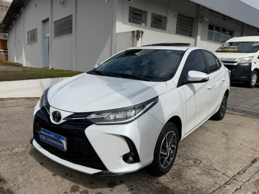toyota yaris 1.5 16v flex sedan xls multidrive 4p automatico 20242
