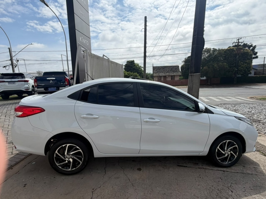 toyota yaris 1.5 16v flex sedan xls multidrive 4p automatico 20243