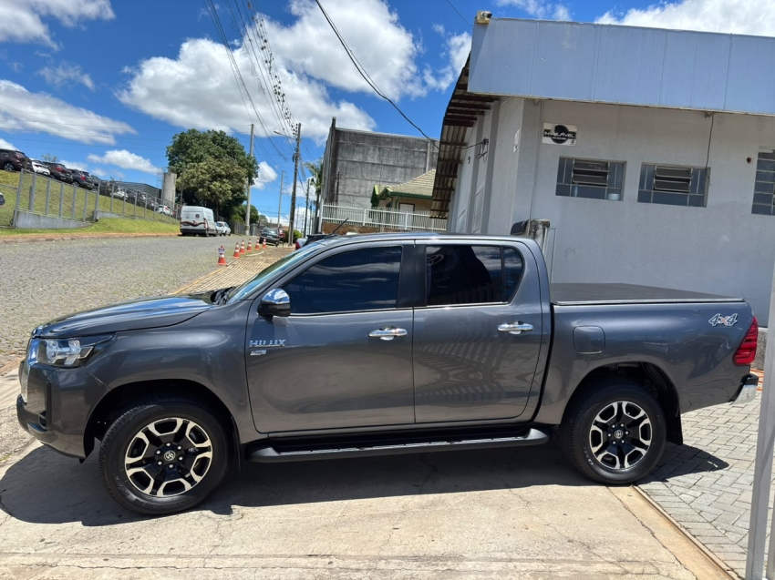 toyota hilux 2.7 vvt-i flex cd srv 4x4 automatico 4p 20214