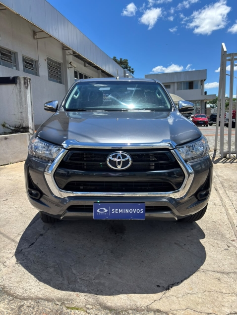 toyota hilux 2.7 vvt-i flex cd srv 4x4 automatico 4p 20211