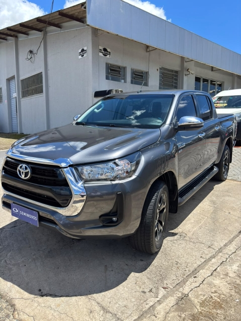 toyota hilux 2.7 vvt-i flex cd srv 4x4 automatico 4p 20212