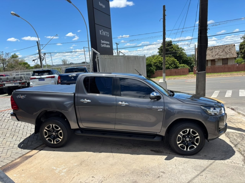 toyota hilux 2.7 vvt-i flex cd srv 4x4 automatico 4p 20213