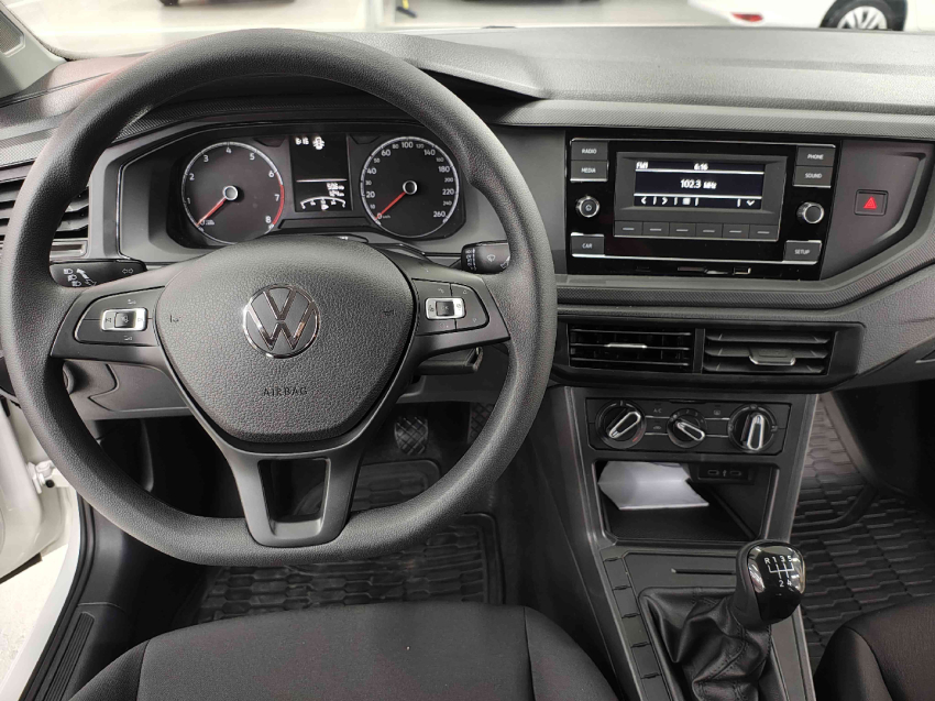 volkswagen polo 1.0 mpi track manual flex 4p 2025