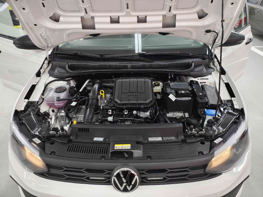 volkswagen polo 1.0 mpi track manual flex 4p 2025
