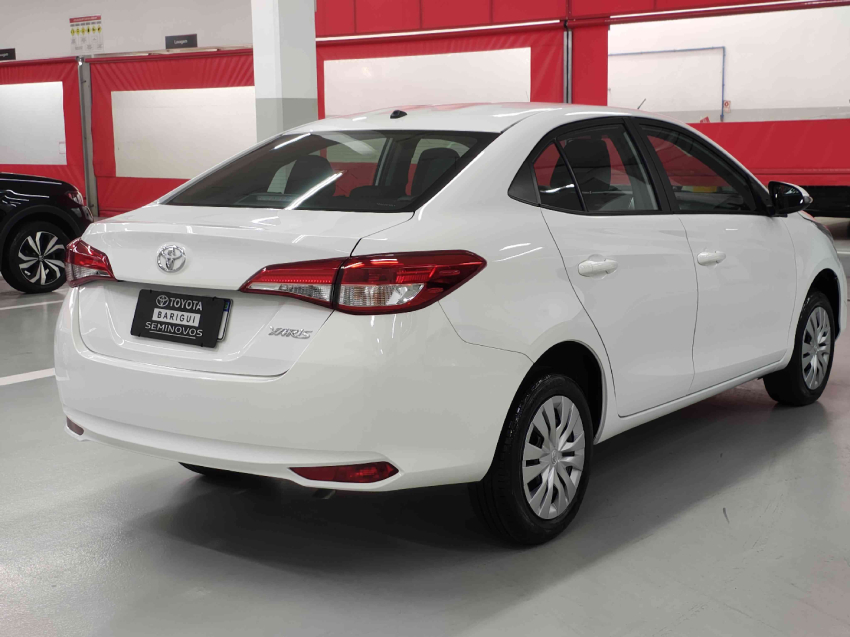 toyota yaris 1.5 16v flex sedan xl multidrive 4p automatico 2025