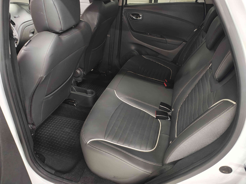 renault captur 1.6 16v sce flex intense x-tronic 4p automatico 2019