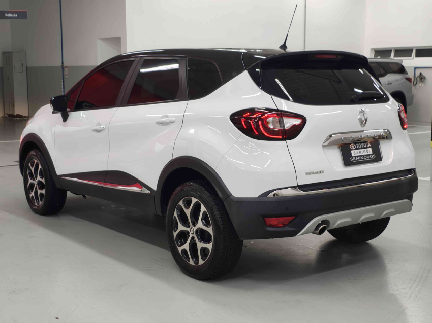 renault captur 1.6 16v sce flex intense x-tronic 4p automatico 2019