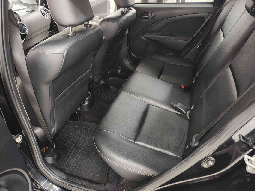toyota etios 1.5 xls sedan 16v flex 4p automatico 2017