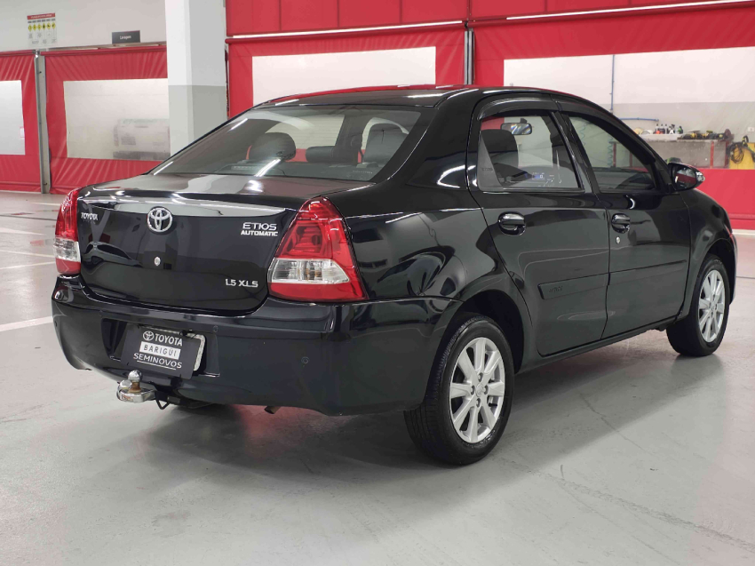 toyota etios 1.5 xls sedan 16v flex 4p automatico 2017