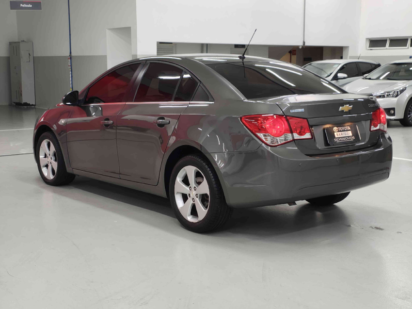 chevrolet cruze 1.8 lt 16v flex 4p manual 2014