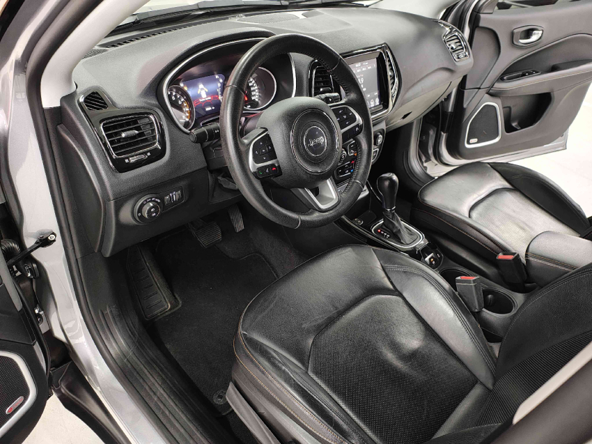jeep compass 2.0 16v flex longitude automatico 4p 2021