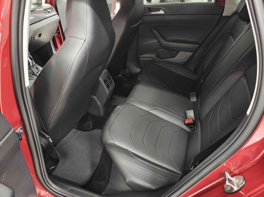 volkswagen polo 1.0 170 tsi highline automatico flex 4p 2025