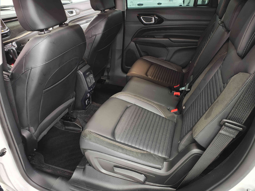 jeep commander 1.3 t270 turbo flex limited at6 4p automatico 2023