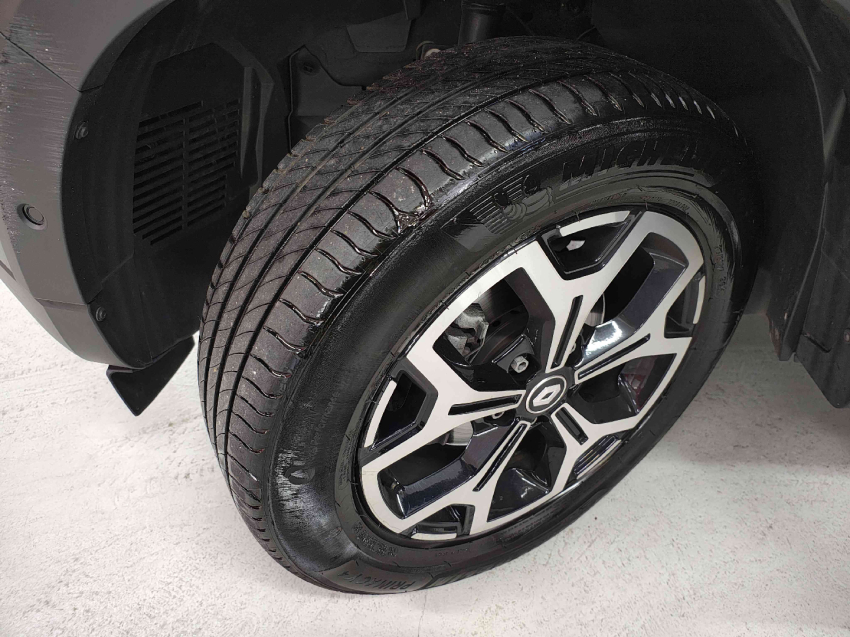 renault duster 1.3 tce flex iconic x-tronic 4p automatico 2023