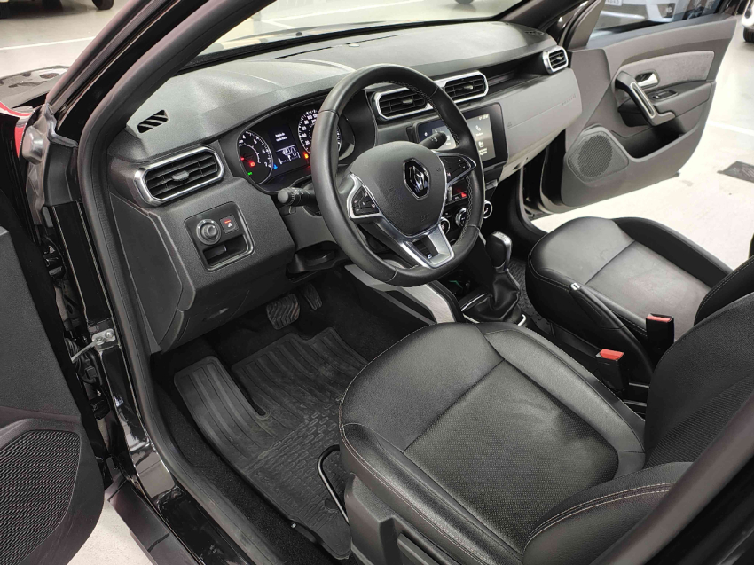renault duster 1.3 tce flex iconic x-tronic 4p automatico 2023