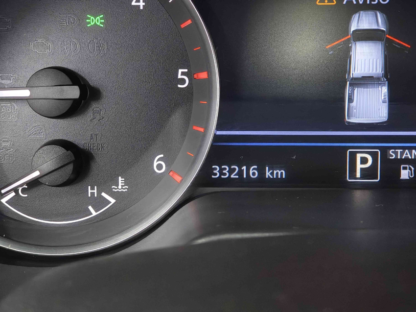 nissan frontier 2.3 16v turbo diesel pro4x cd 4x4 automatico 4p 2024