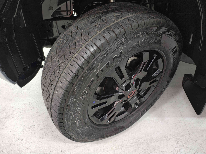 nissan frontier 2.3 16v turbo diesel pro4x cd 4x4 automatico 4p 2024