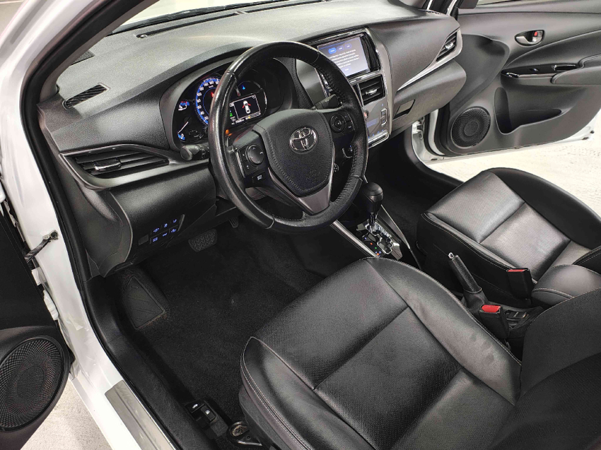 toyota yaris 1.5 16v flex sedan xls multidrive 4p automatico 2024