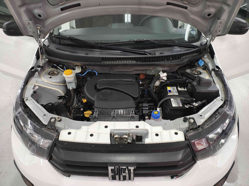 fiat mobi 1.0 evo flex like. manual 4p 2025