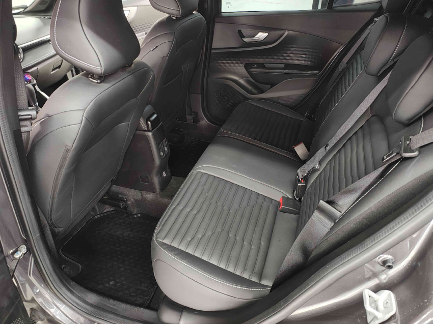 fiat fastback 1.3 turbo 270 flex limited edition at6 4p automatico 2025