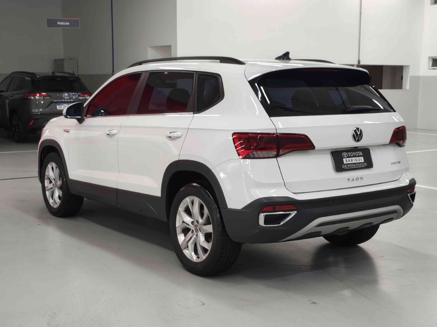 volkswagen taos 1.4 250 tsi total flex comfortline automatico 4p 2022