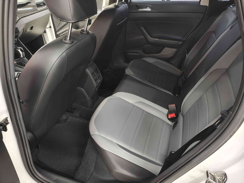 volkswagen nivus 1.0 200 tsi total flex highline automatico 4p 2023